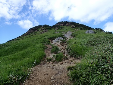 笠ヶ岳への登り返し